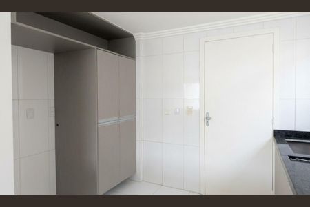 Cozinha de casa de condomínio para alugar com 3 quartos, 219m² em Neópolis, Gravataí