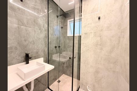 Apartamento à venda com 59m², 2 quartos e 1 vagaBanheiro Social