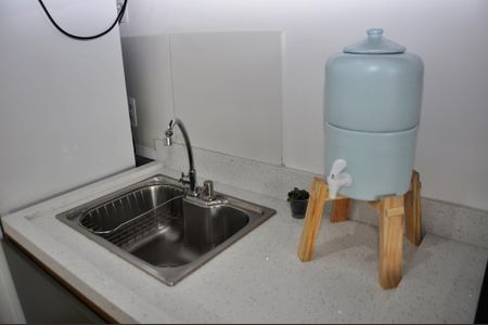 Studio à venda com 17m², 1 quarto e sem vaga Studio à venda com 17m², 1 quarto e sem vagaKitnet / studio - Quarto, Cozinha e Área de Serviço