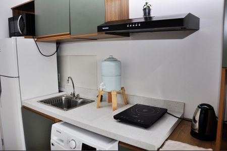 Studio à venda com 17m², 1 quarto e sem vaga Studio à venda com 17m², 1 quarto e sem vagaKitnet / studio - Quarto, Cozinha e Área de Serviço