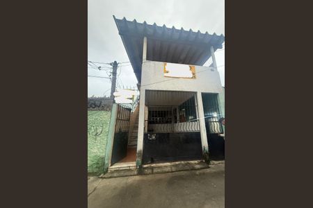 Casa para alugar com 500m², 3 quartos e 1 vaga Casa para alugar com 500m², 3 quartos e 1 vagaFachada