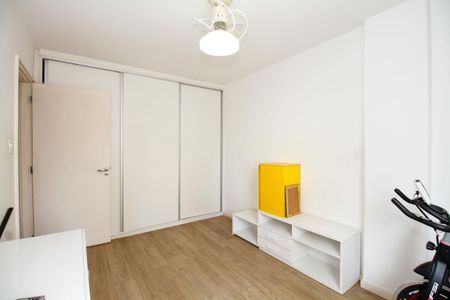 Apartamento à venda com 87m², 2 quartos e 1 vaga Apartamento à venda com 87m², 2 quartos e 1 vagaQuarto 2