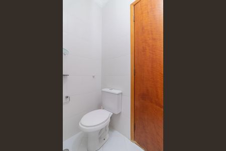 Casa de condomínio para alugar com 62m², 2 quartos e 1 vaga Casa de condomínio para alugar com 62m², 2 quartos e 1 vagaBanheiro