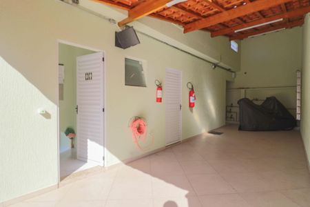 Casa de condomínio para alugar com 62m², 2 quartos e 1 vaga