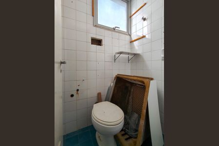 Apartamento à venda com 70m², 2 quartos e 1 vaga Apartamento à venda com 70m², 2 quartos e 1 vagaBanheiro de serviço