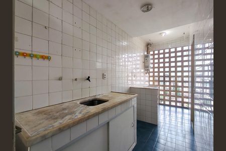 Apartamento à venda com 70m², 2 quartos e 1 vaga Apartamento à venda com 70m², 2 quartos e 1 vagaCozinha