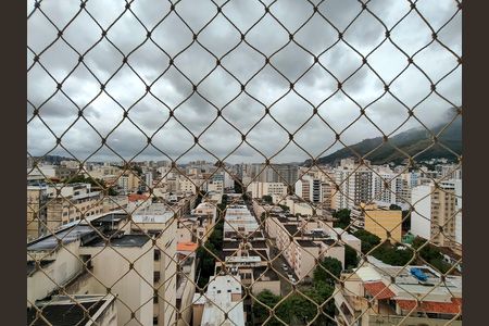 Apartamento à venda com 70m², 2 quartos e 1 vaga Apartamento à venda com 70m², 2 quartos e 1 vagaVista da Suíte