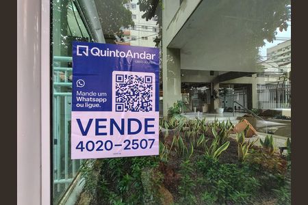 Apartamento à venda com 70m², 2 quartos e 1 vaga Apartamento à venda com 70m², 2 quartos e 1 vagaPlaca