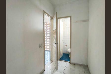 Apartamento à venda com 70m², 2 quartos e 1 vaga Apartamento à venda com 70m², 2 quartos e 1 vagaQuarto de Serviço