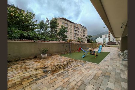 Apartamento à venda com 70m², 2 quartos e 1 vaga Apartamento à venda com 70m², 2 quartos e 1 vagaÁrea comum - Playground