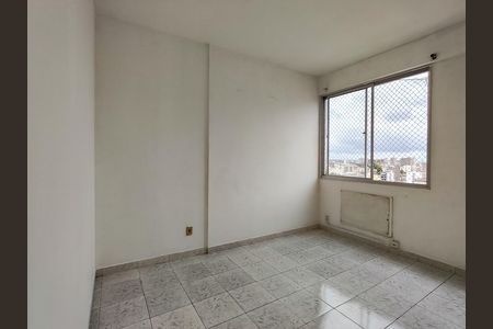 Apartamento à venda com 70m², 2 quartos e 1 vaga Apartamento à venda com 70m², 2 quartos e 1 vagaSuíte