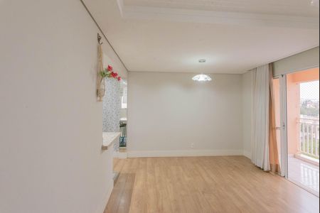 Sala de apartamento para alugar com 3 quartos, 74m² em Jardim Nova Europa, Campinas
