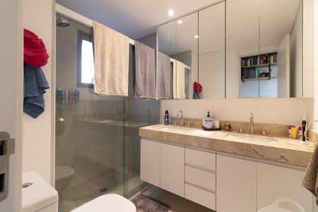 Apartamento para alugar com 155m², 3 quartos e 2 vagas Apartamento para alugar com 155m², 3 quartos e 2 vagasBanheiro da Suíte 3