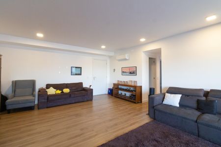Apartamento para alugar com 155m², 3 quartos e 2 vagas Apartamento para alugar com 155m², 3 quartos e 2 vagasSala