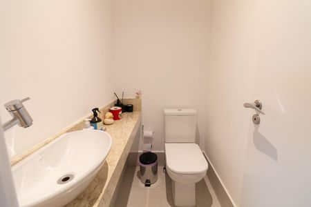 Apartamento para alugar com 155m², 3 quartos e 2 vagas Apartamento para alugar com 155m², 3 quartos e 2 vagasLavabo