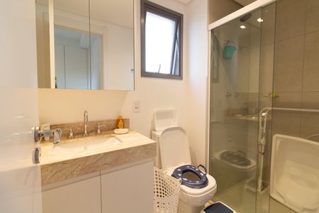 Apartamento para alugar com 155m², 3 quartos e 2 vagas Apartamento para alugar com 155m², 3 quartos e 2 vagasBanheiro da Suíte 1