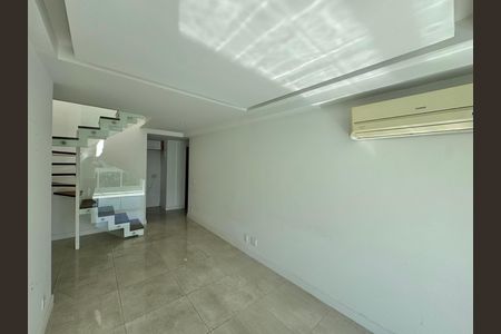 Sala de apartamento à venda com 3 quartos, 167m² em Recreio dos Bandeirantes, Rio de Janeiro