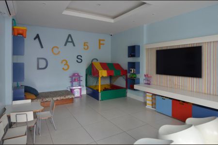 Apartamento para alugar com 167m², 3 quartos e 2 vagas