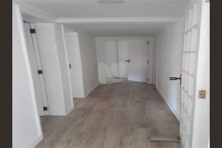 Apartamento à venda com 120m², 3 quartos e sem vaga