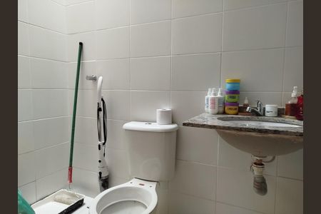 Casa para alugar com 127m², 3 quartos e 1 vaga Casa para alugar com 127m², 3 quartos e 1 vagaBanheiro 2