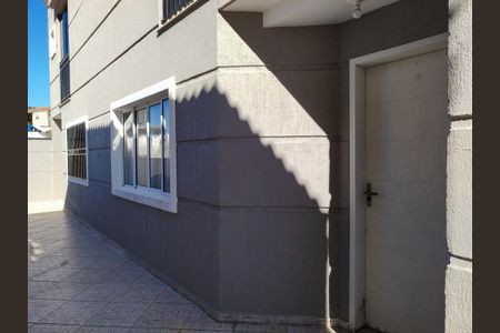 Casa para alugar com 127m², 3 quartos e 1 vaga Casa para alugar com 127m², 3 quartos e 1 vagaFachada
