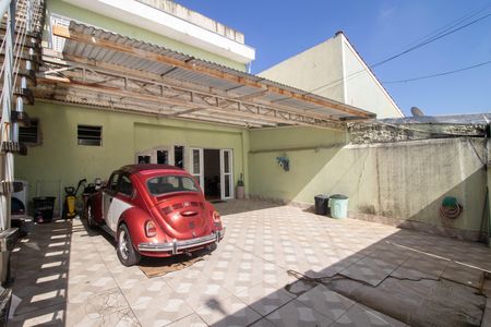 Casa à venda com 110m², 4 quartos e 4 vagas Casa à venda com 110m², 4 quartos e 4 vagasGARAGEM E ÁREA DE SERVIÇO