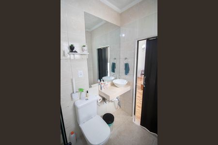 Casa à venda com 110m², 4 quartos e 4 vagas Casa à venda com 110m², 4 quartos e 4 vagasBANHEIRO SOCIAL