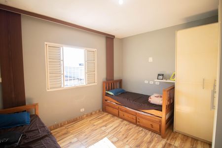 Casa à venda com 110m², 4 quartos e 4 vagas Casa à venda com 110m², 4 quartos e 4 vagasQUARTO 1
