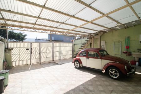 Casa à venda com 110m², 4 quartos e 4 vagas Casa à venda com 110m², 4 quartos e 4 vagasGARAGEM E ÁREA DE SERVIÇO