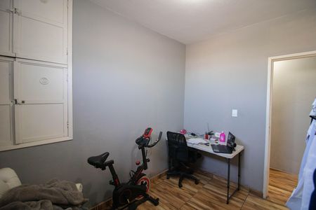 Casa à venda com 110m², 4 quartos e 4 vagas Casa à venda com 110m², 4 quartos e 4 vagasQUARTO 4