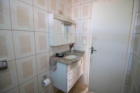 Casa à venda com 110m², 4 quartos e 4 vagas Casa à venda com 110m², 4 quartos e 4 vagasBANHEIRO DOS QUARTOS