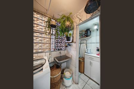 Apartamento à venda com 82m², 2 quartos e 1 vagaÁrea de Serviço