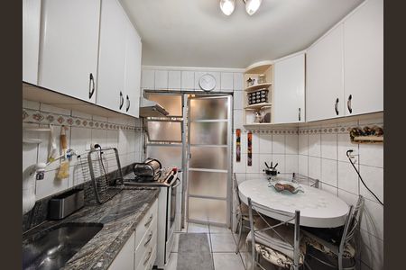Apartamento à venda com 82m², 2 quartos e 1 vagaCozinha