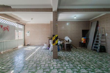 Casa para alugar com 168m², 3 quartos e 3 vagas Casa para alugar com 168m², 3 quartos e 3 vagasGaragem