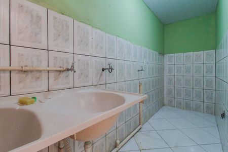 Área de serviço de casa para alugar com 3 quartos, 168m² em Parque das Flores, Mauá
