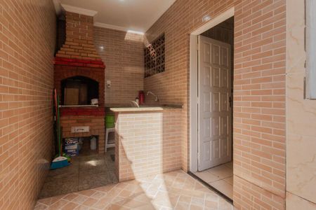 Casa para alugar com 168m², 3 quartos e 3 vagas Casa para alugar com 168m², 3 quartos e 3 vagasChurrasqueira
