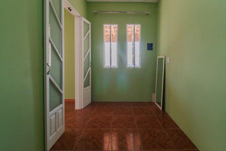 Casa para alugar com 168m², 3 quartos e 3 vagas Casa para alugar com 168m², 3 quartos e 3 vagasCloset