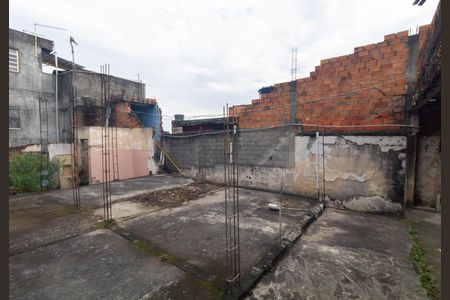 Casa à venda com 88m², 1 quarto e 4 vagas Casa à venda com 88m², 1 quarto e 4 vagasÁrea externa