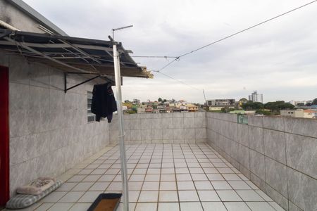 Casa à venda com 88m², 1 quarto e 4 vagas Casa à venda com 88m², 1 quarto e 4 vagasVaranda