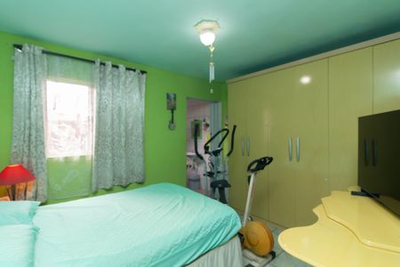 Casa à venda com 88m², 1 quarto e 4 vagas Casa à venda com 88m², 1 quarto e 4 vagasSuíte