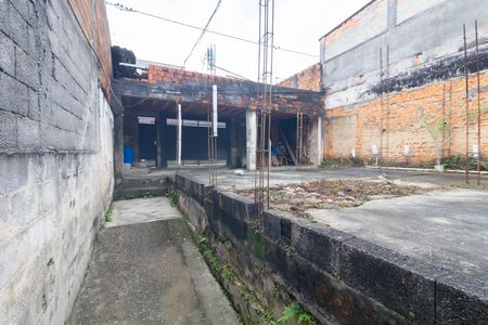 Casa à venda com 88m², 1 quarto e 4 vagas Casa à venda com 88m², 1 quarto e 4 vagasÁrea externa