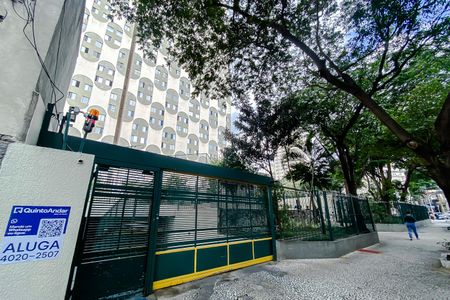 Apartamento para alugar com 107m², 3 quartos e 1 vagaFachada - Plaquinha