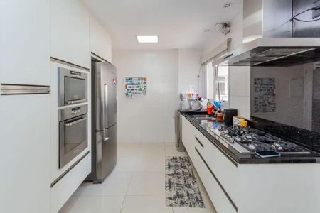 Apartamento à venda com 167m², 3 quartos e 3 vagas
