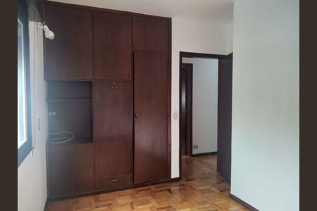 Apartamento para alugar com 130m², 3 quartos e 2 vagas