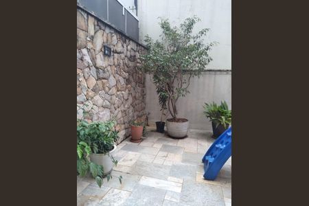 Apartamento para alugar com 130m², 3 quartos e 2 vagas