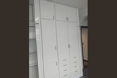 Apartamento para alugar com 130m², 3 quartos e 2 vagas