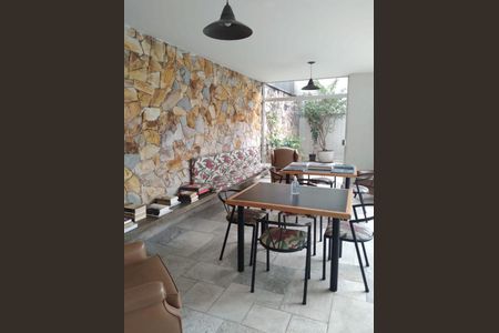 Apartamento para alugar com 130m², 3 quartos e 2 vagas