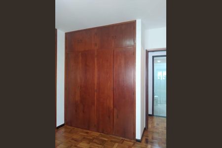 Apartamento para alugar com 130m², 3 quartos e 2 vagas