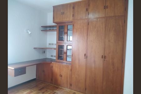 Apartamento para alugar com 130m², 3 quartos e 2 vagas