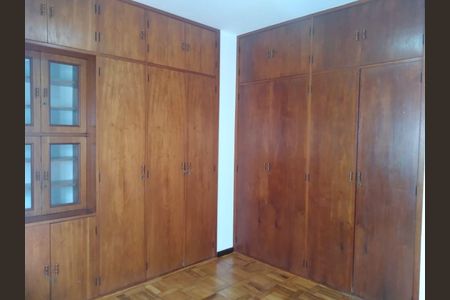 Apartamento para alugar com 130m², 3 quartos e 2 vagas